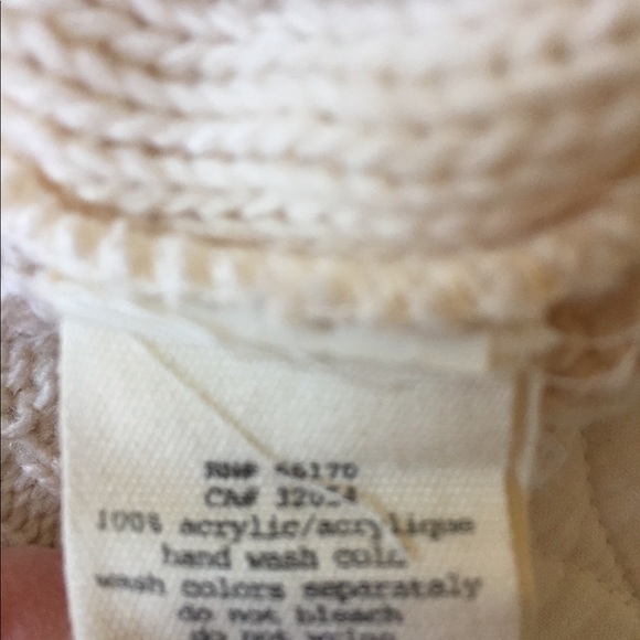 Urban Outfitters Ivory Knitted Sweater - Picture 3 of 4